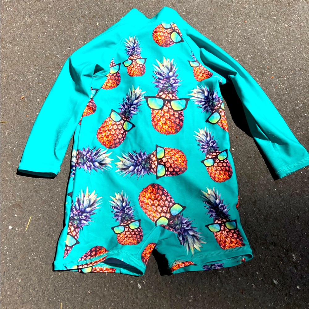Pineapple Rash Guard | Size 100 (2T)